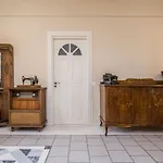 Cornelia\'S Garden Historic Home At Chania Center